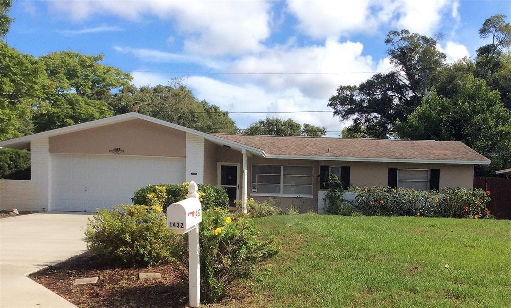 1432 LEMON STREET CLEARWATER, FL 33756
