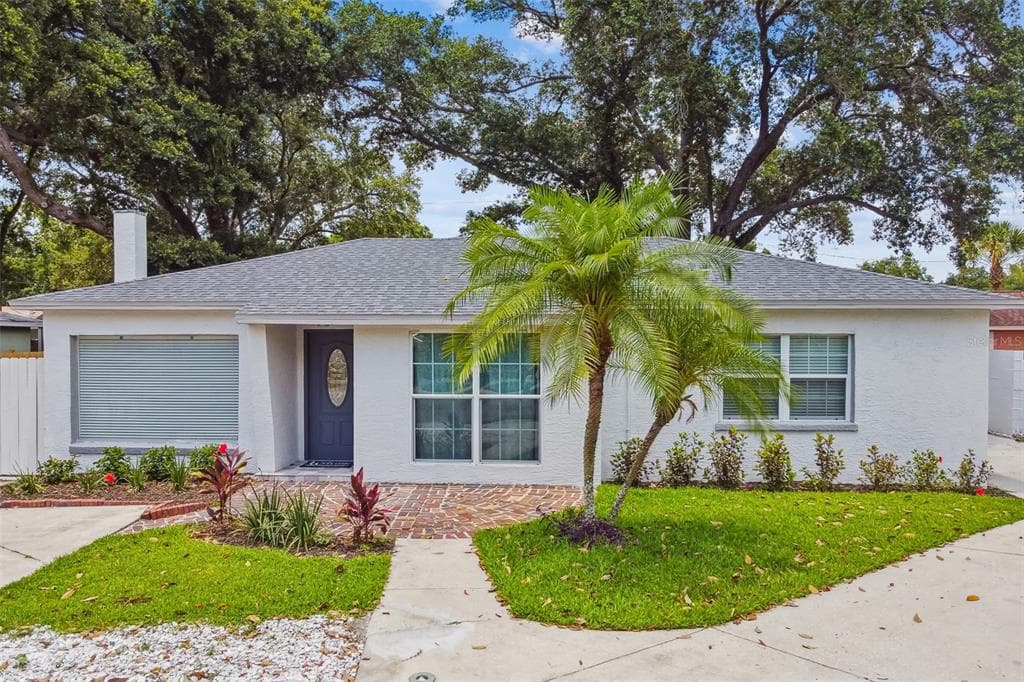1703 W ELDRED DRIVE TAMPA, FL 33603
