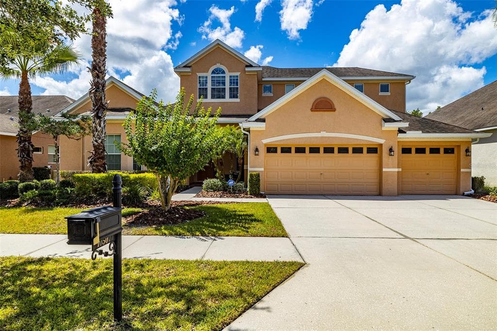 10507 MISTFLOWER LANE TAMPA, FL 33647