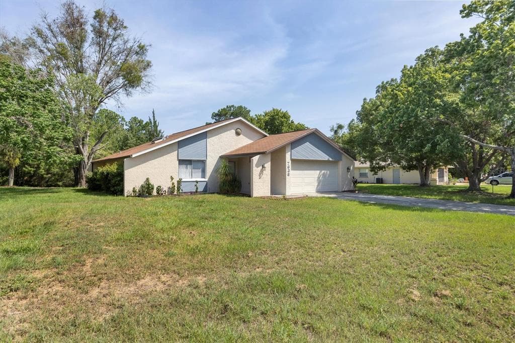7638 GATES CIRCLE SPRING HILL, FL 34606