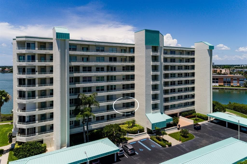 7963 SAILBOAT KEY BOULEVARD S UNIT 204
