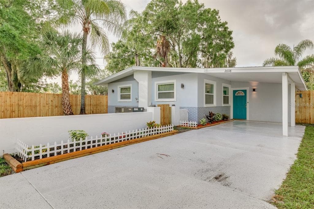 2608 CYPRUS DRIVE PALM HARBOR, FL 34684
