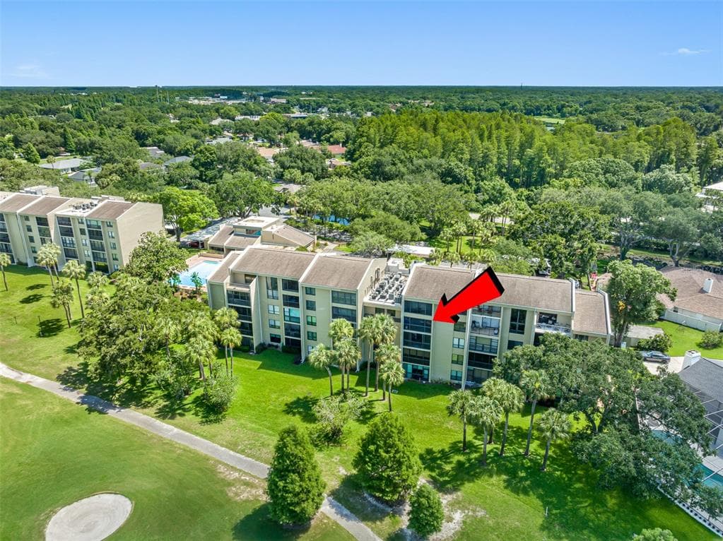 13618 GREENFIELD DRIVE UNIT 403 TAMPA, FL 33618