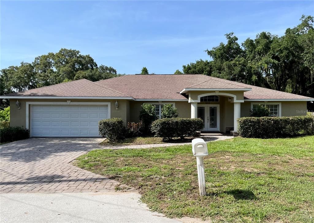 513 TWEED AVENUE SEFFNER, FL 33584