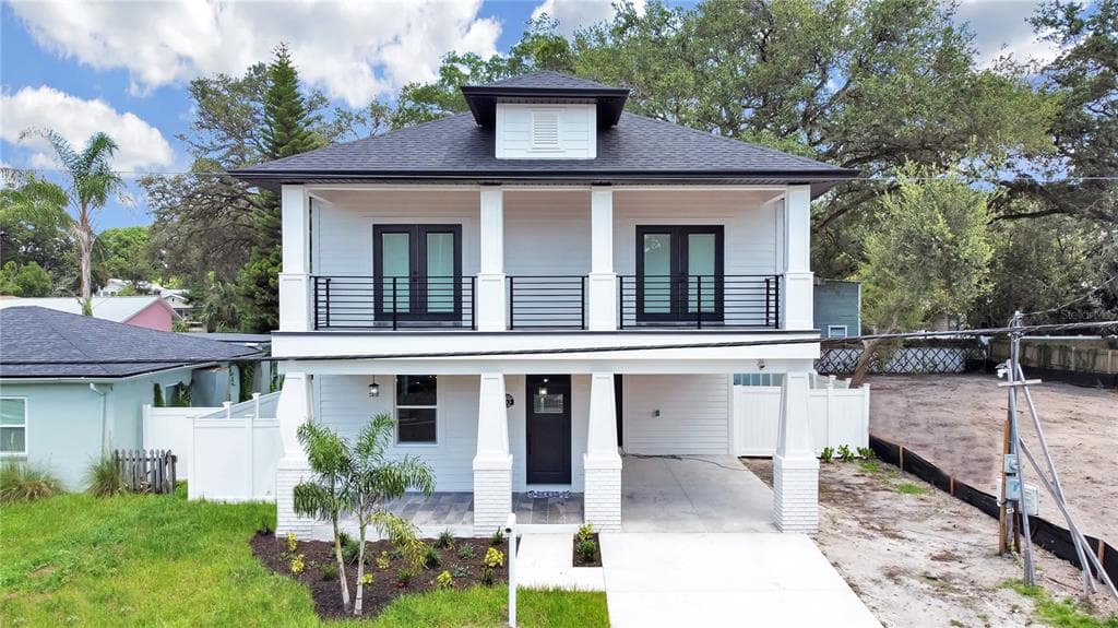 203 W VIOLET STREET TAMPA, FL 33603