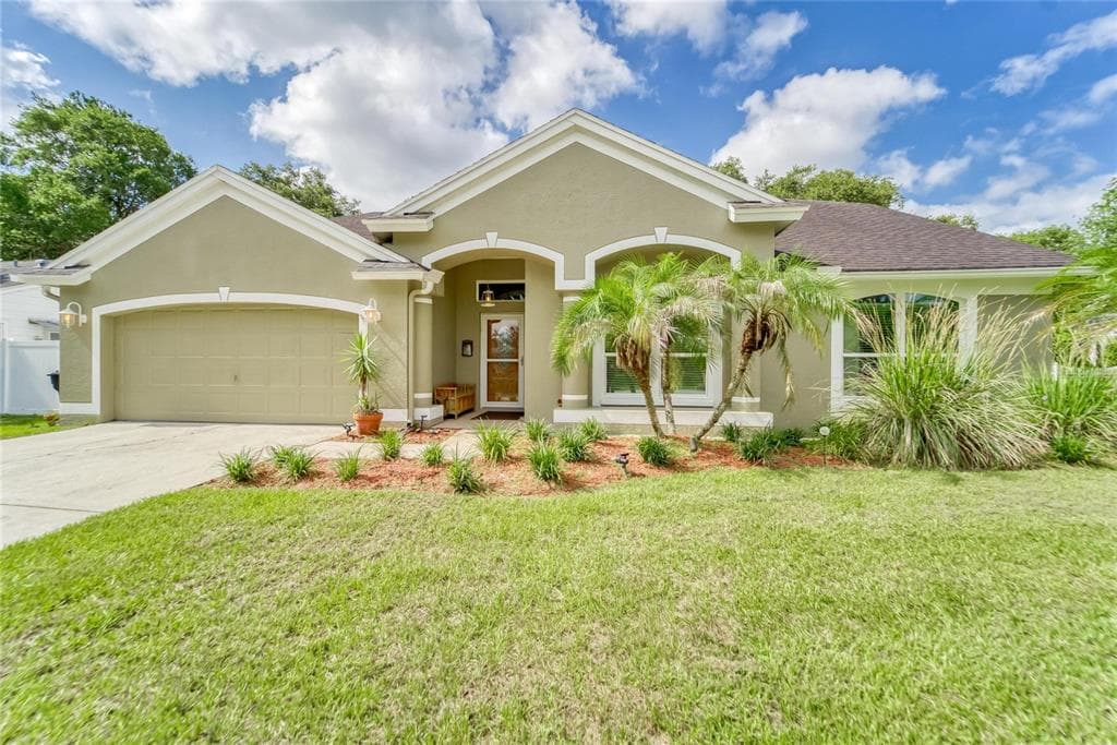 1415 MONTE LAKE DRIVE VALRICO, FL 33596