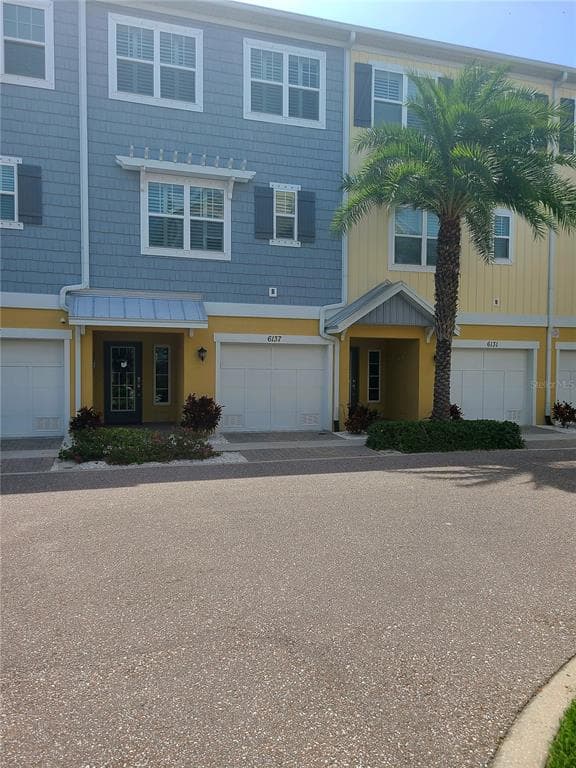 6137 ANCHORAGE WAY S ST PETERSBURG, FL 33712