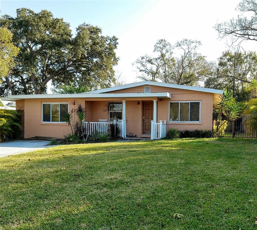 1317 BARRY STREET CLEARWATER, FL 33756