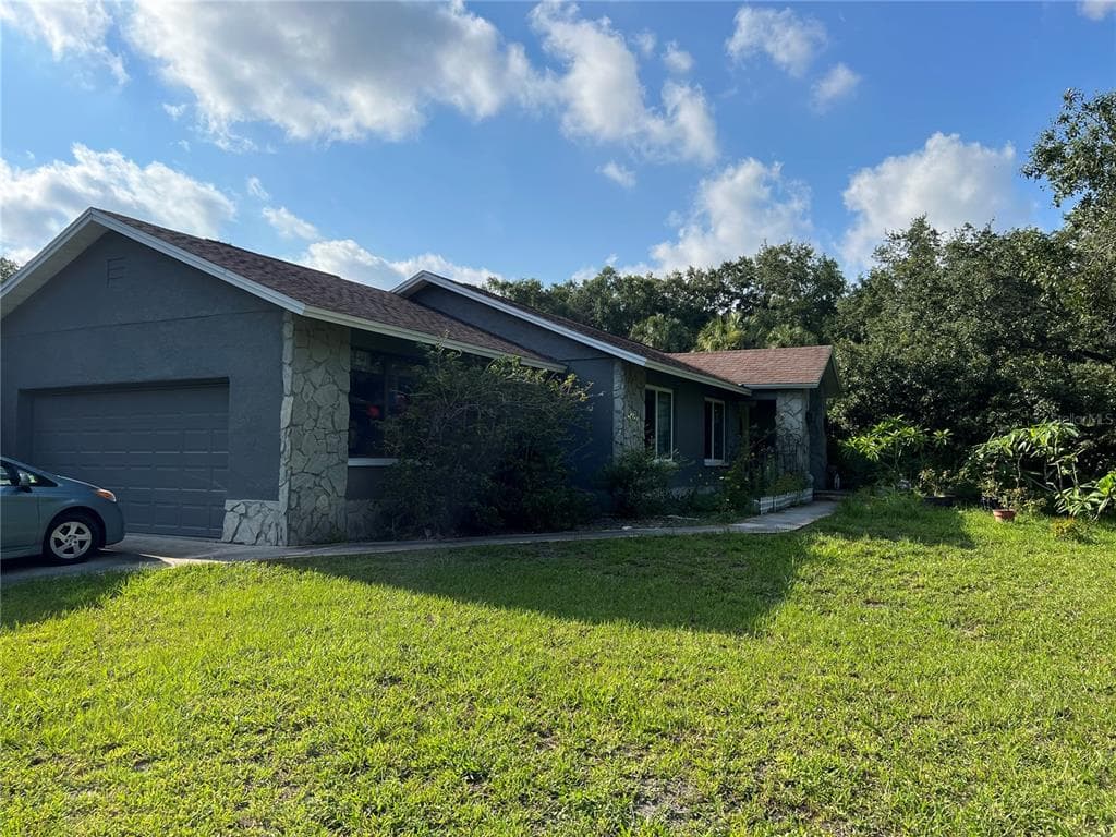 308 RACE TRACK ROAD S OLDSMAR, FL 34677