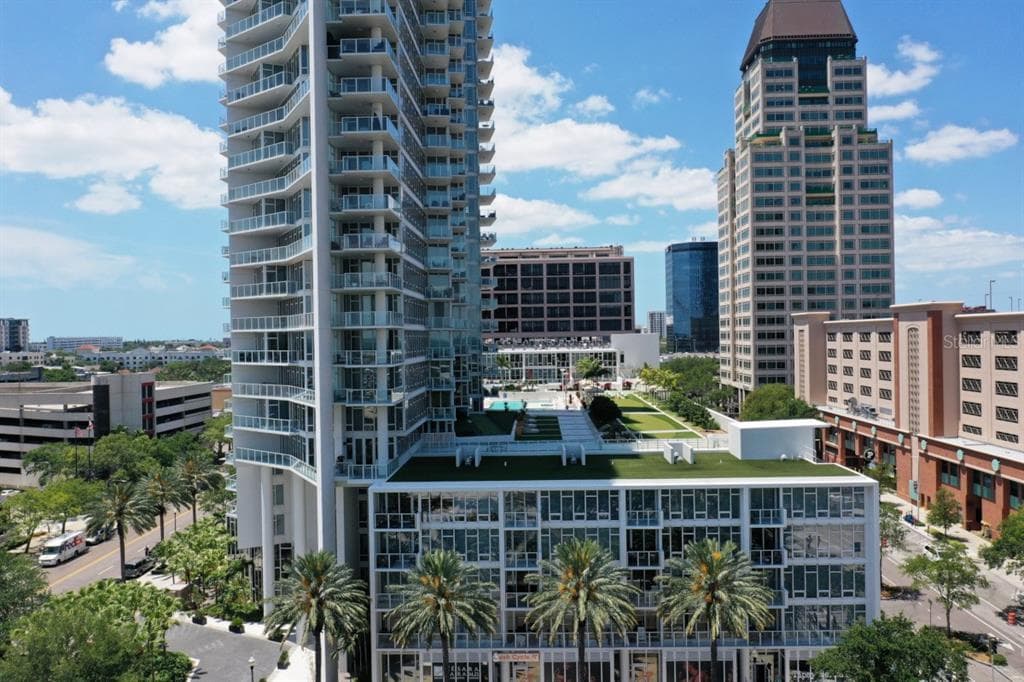 145 2ND AVENUE S UNIT 523 ST PETERSBURG, FL 33701