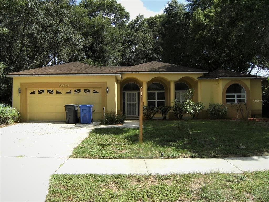 3019 FOLKLORE DRIVE VALRICO, FL 33596