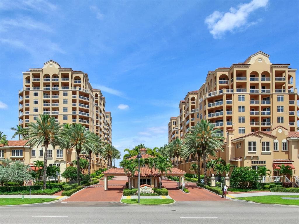 521 MANDALAY AVENUE UNIT 603 CLEARWATER, FL 33767