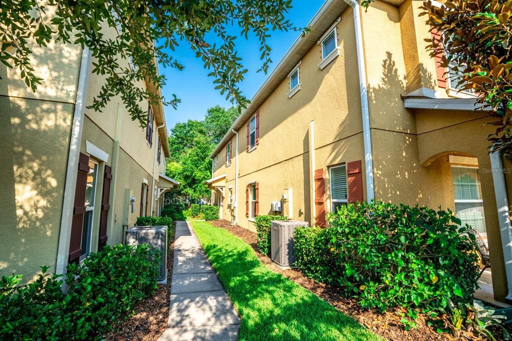 4810 CHATTERTON WAY RIVERVIEW, FL 33578
