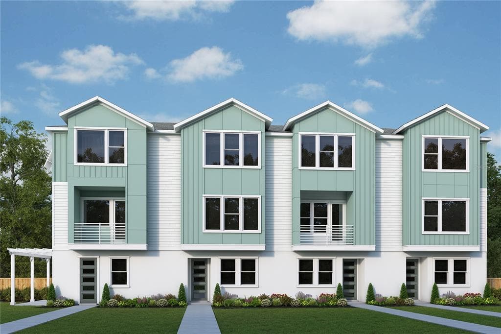 94 S 29TH STREET S ST PETERSBURG, FL 33712