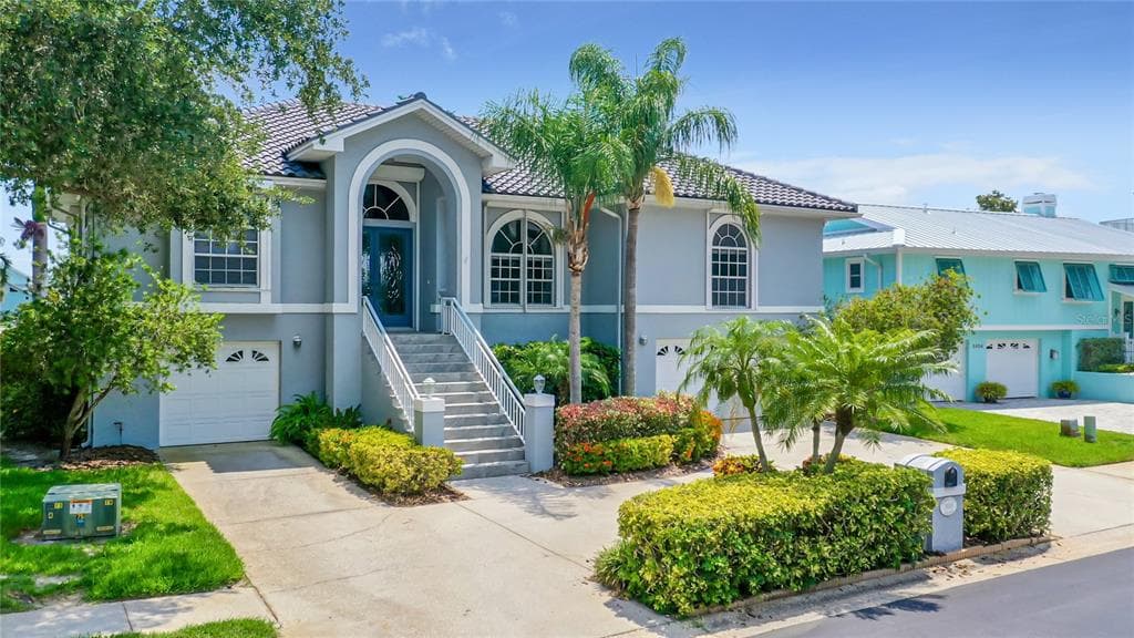 5930 SKIMMER POINT BLVD S GULFPORT, FL 33707
