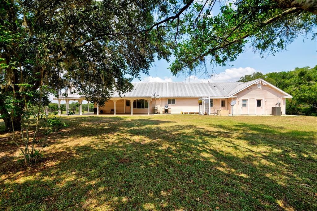 10015 S FLORIDA AVENUE FLORAL CITY, FL 34436