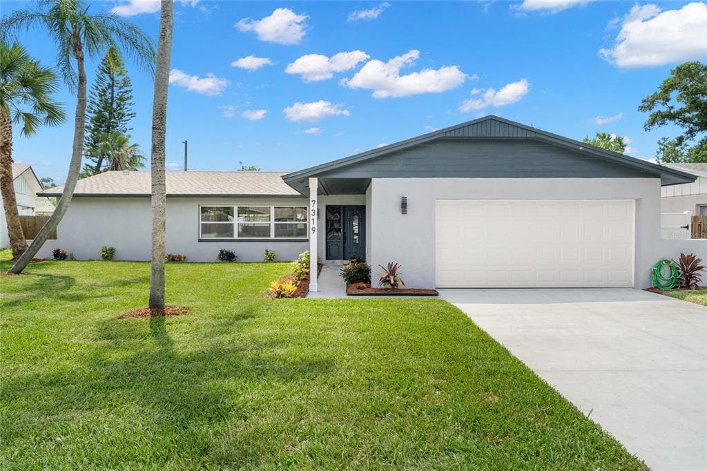 7319 LEXINGTON LANE