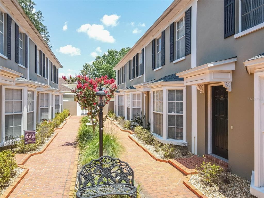 308 S BUNGALOW PARK AVENUE UNIT C TAMPA, FL 33609