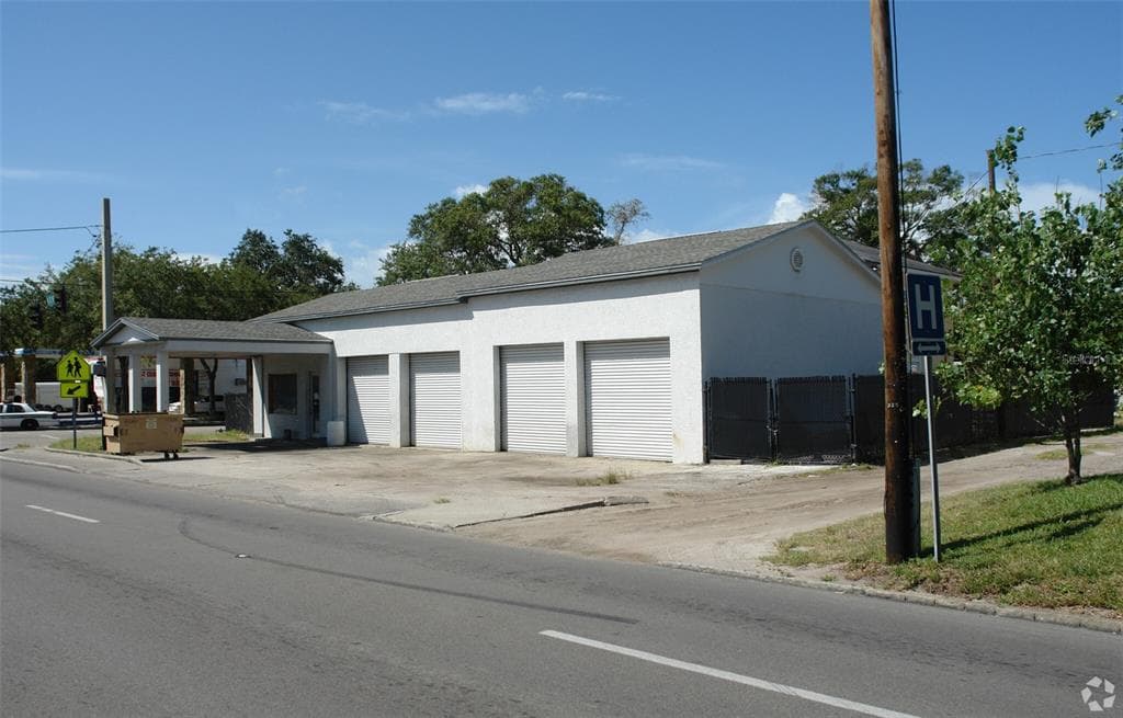 900 16TH STREET N ST PETERSBURG, FL 33705
