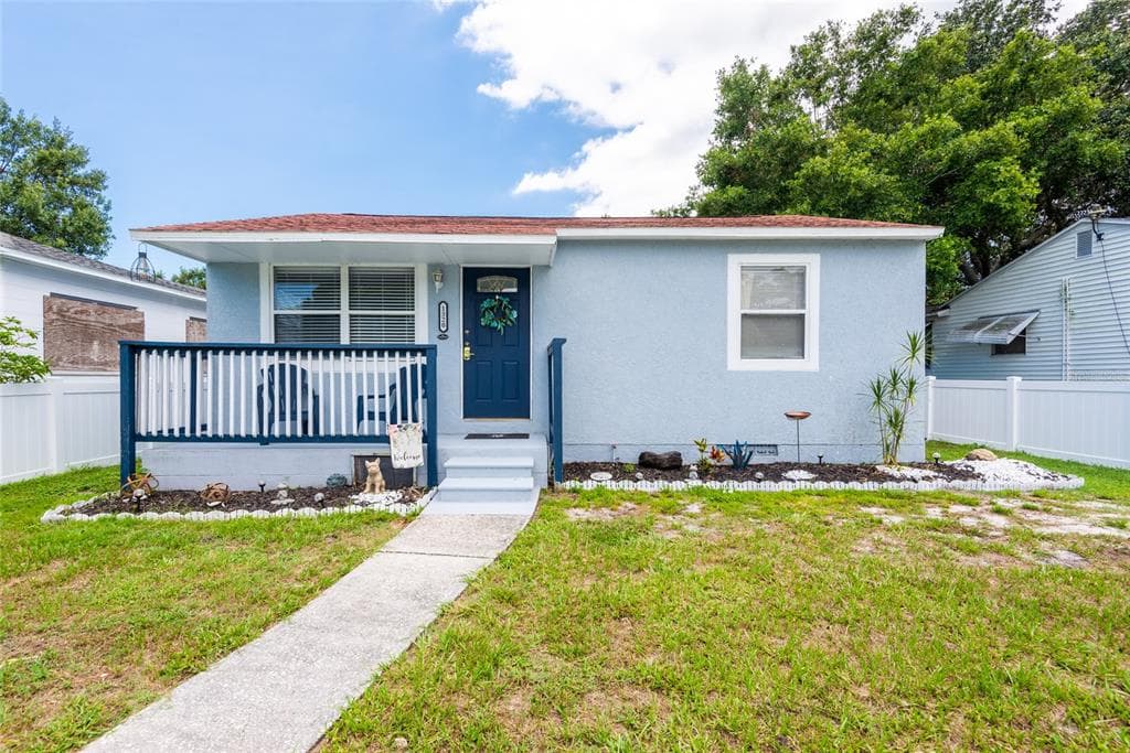 1320 36TH AVENUE N ST PETERSBURG, FL 33704