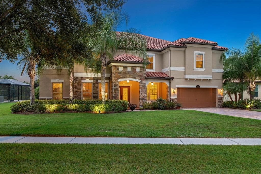 1818 BELLA CASA COURT TAMPA, FL 33618