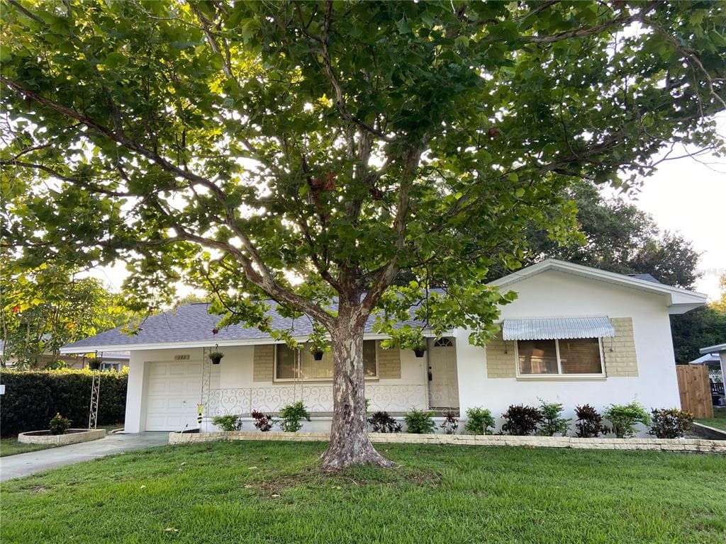 103 N METEOR AVENUE