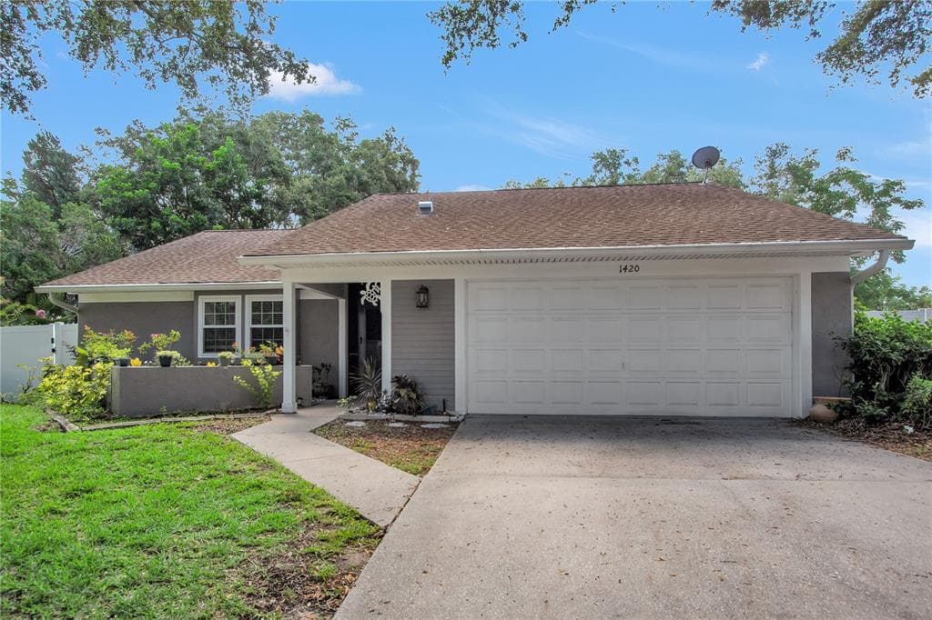 1420 NOELL BOULEVARD PALM HARBOR, FL 34683