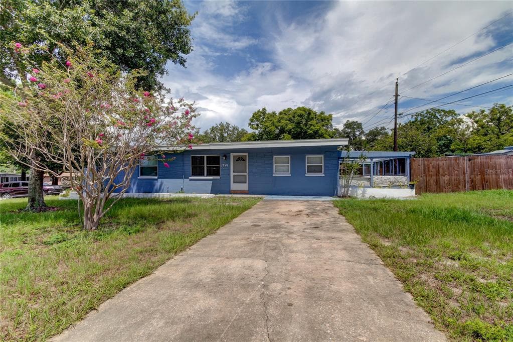 1241 S EVERGREEN AVE