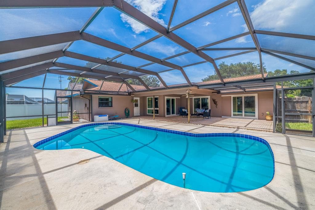 2002 CASTILLE DRIVE DUNEDIN, FL 34698