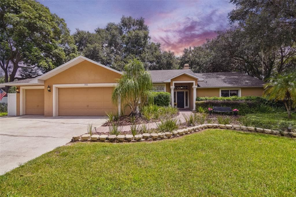 1402 JEN MA JO LANE LUTZ, FL 33549