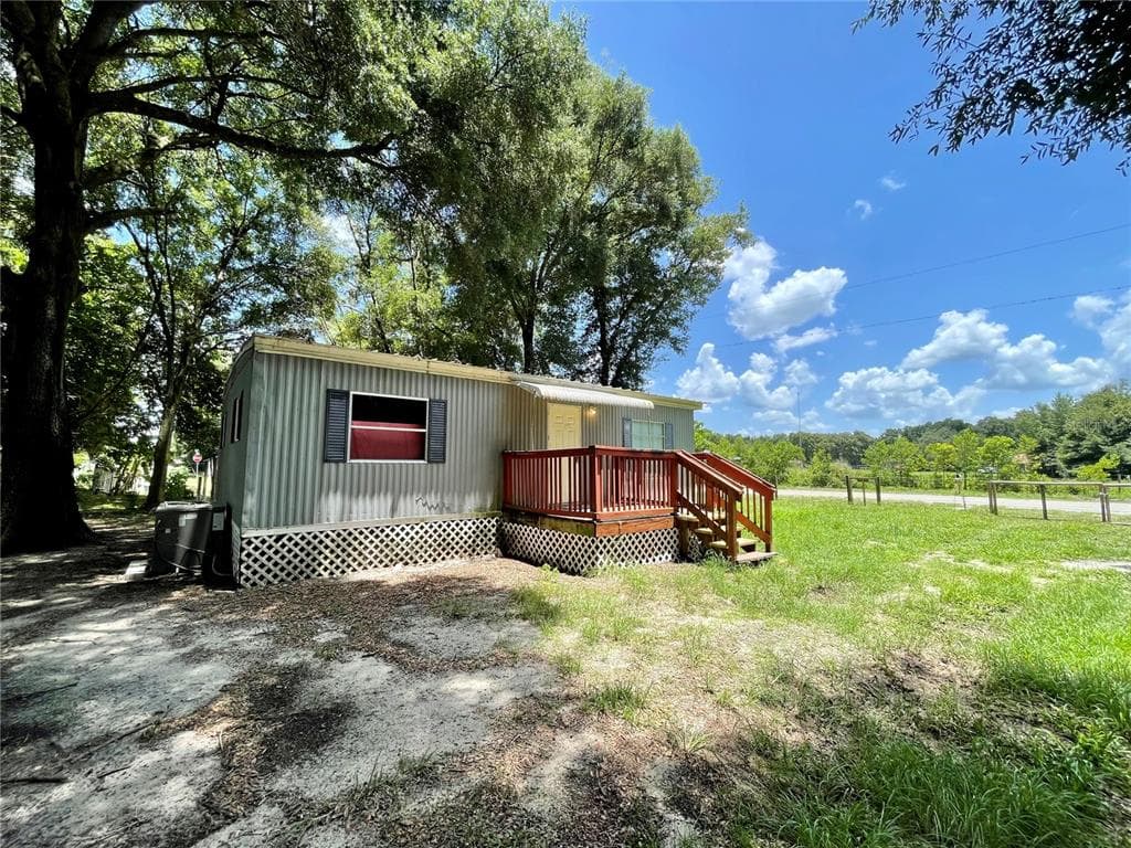 41129 MERRICK ROAD ZEPHYRHILLS, FL 33540