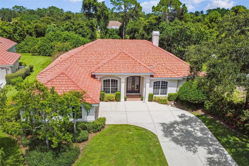 7211 SPUR COURT SARASOTA, FL 34243