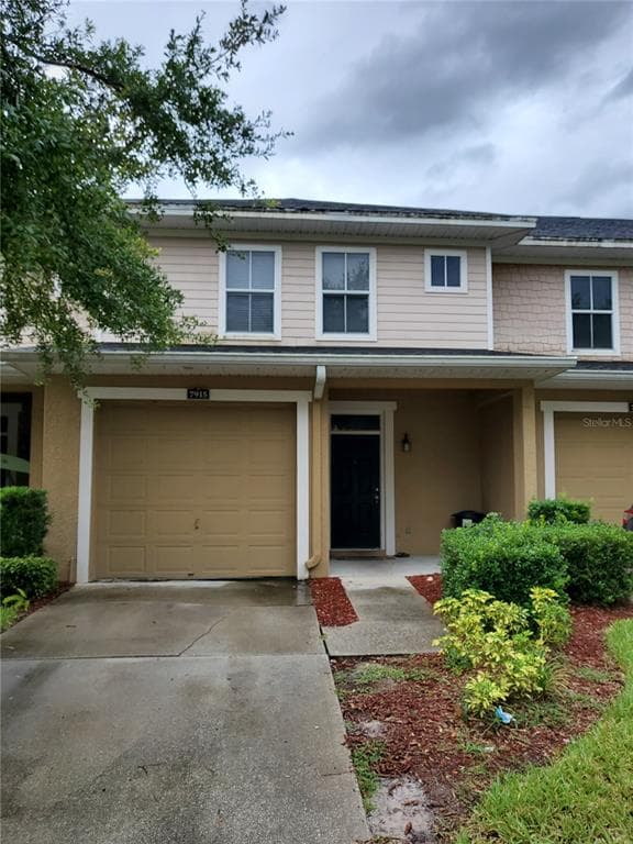7915 BALLY MONEY ROAD TAMPA, FL 33610