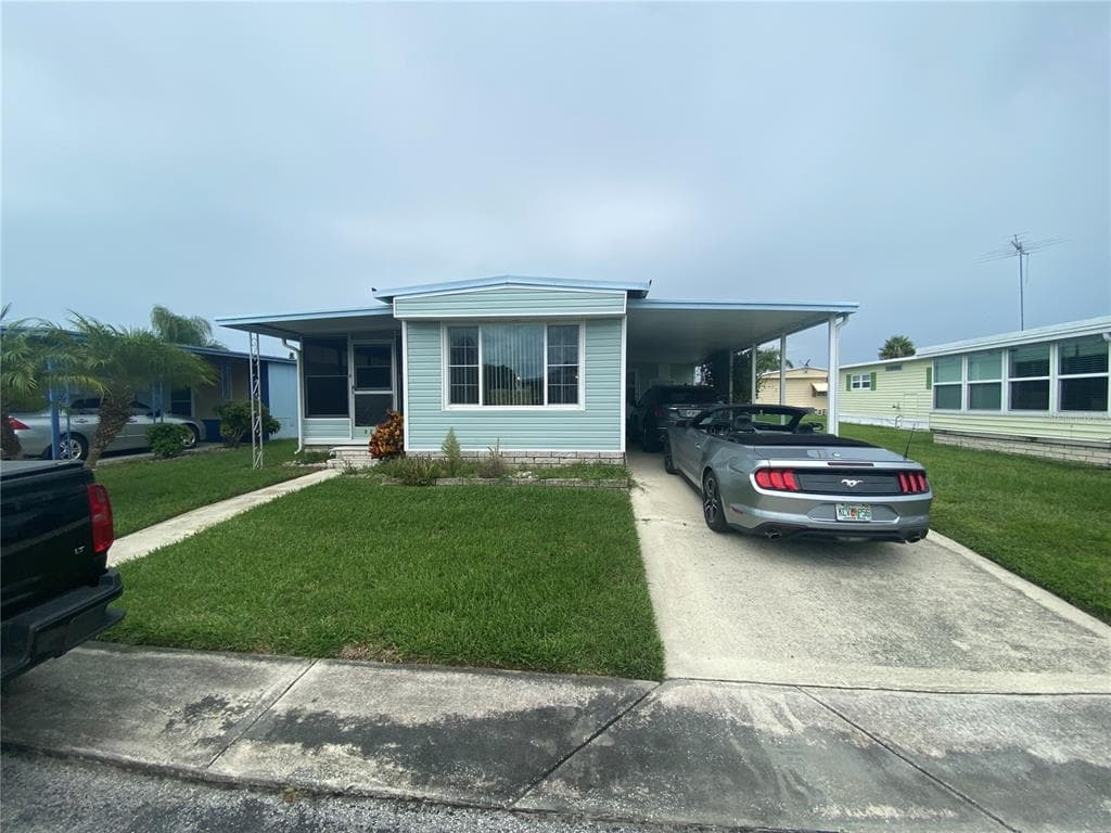 3235 LANARK DRIVE HOLIDAY, FL 34690