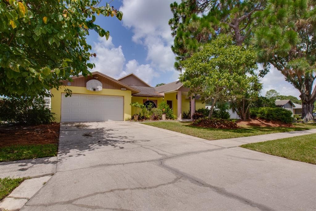 16406 ASHWOOD DRIVE