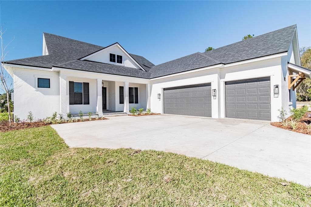 4882 MAJESTIC HILLS LOOP BROOKSVILLE, FL 34601