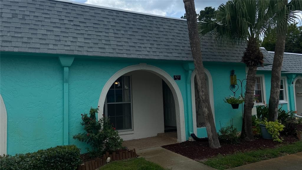 4217 PRINCE PLACE UNIT 4217 NEW PORT RICHEY, FL 34652