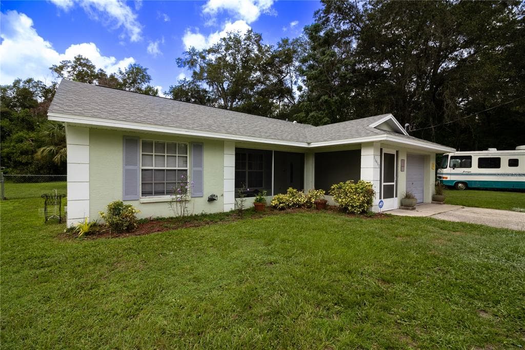 36400 KEYSTONE AVENUE ZEPHYRHILLS, FL 33541