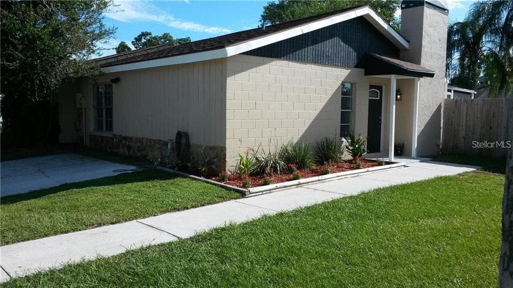 1247 COOLMONT DRIVE BRANDON, FL 33511