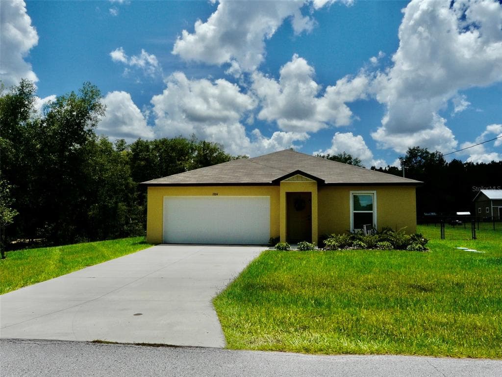 1004 E BISMARK STREET HERNANDO, FL 34442