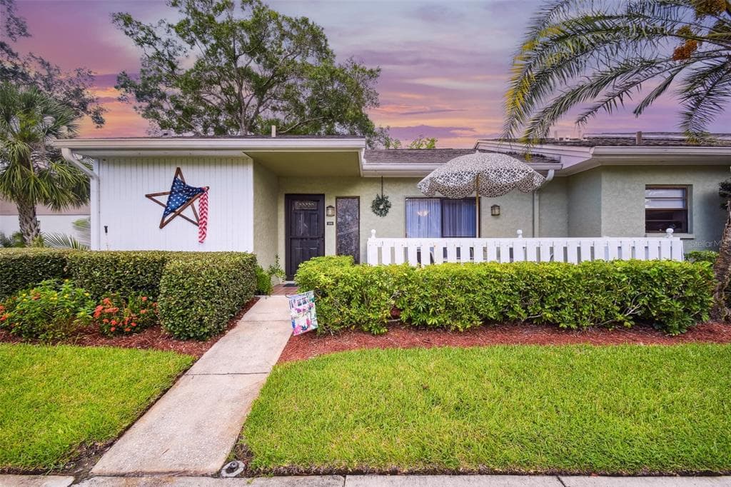 100 CYPRESS PLACE OLDSMAR, FL 34677