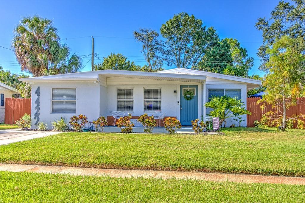 4422 W OKLAHOMA AVENUE TAMPA, FL 33616