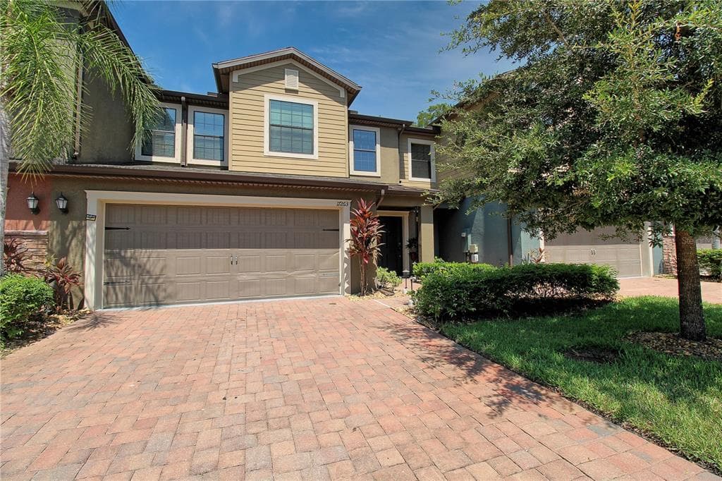 17263 OLD TOBACCO ROAD LUTZ, FL 33558