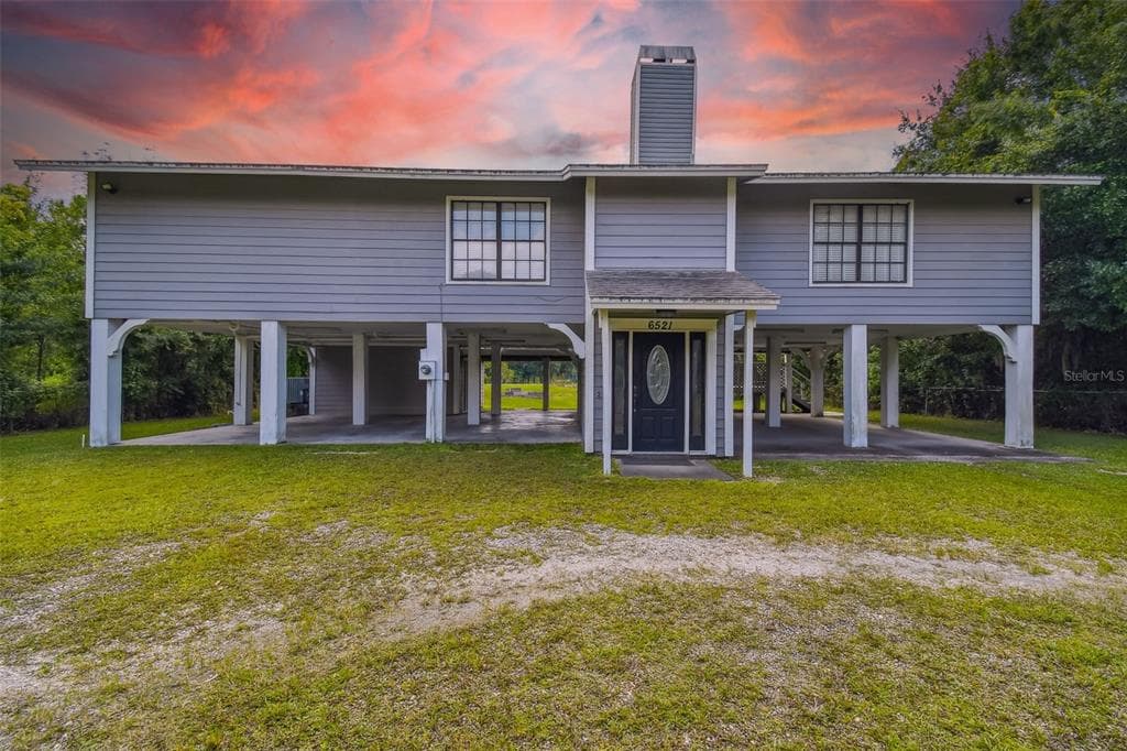6521 BARCELLONA ROAD LAND O LAKES, FL 34637