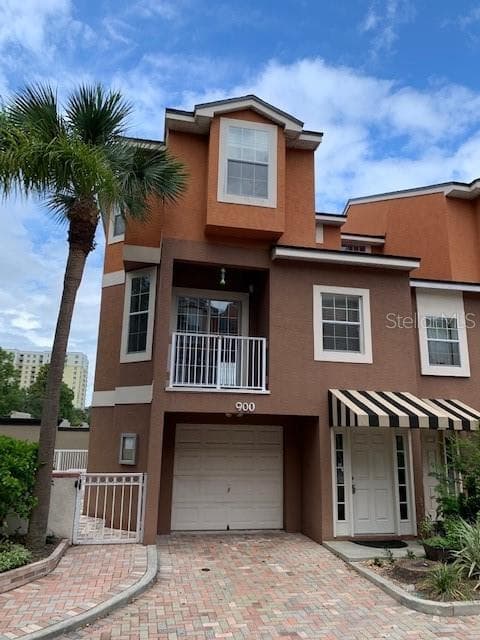 900 LAURA STREET CLEARWATER, FL 33755