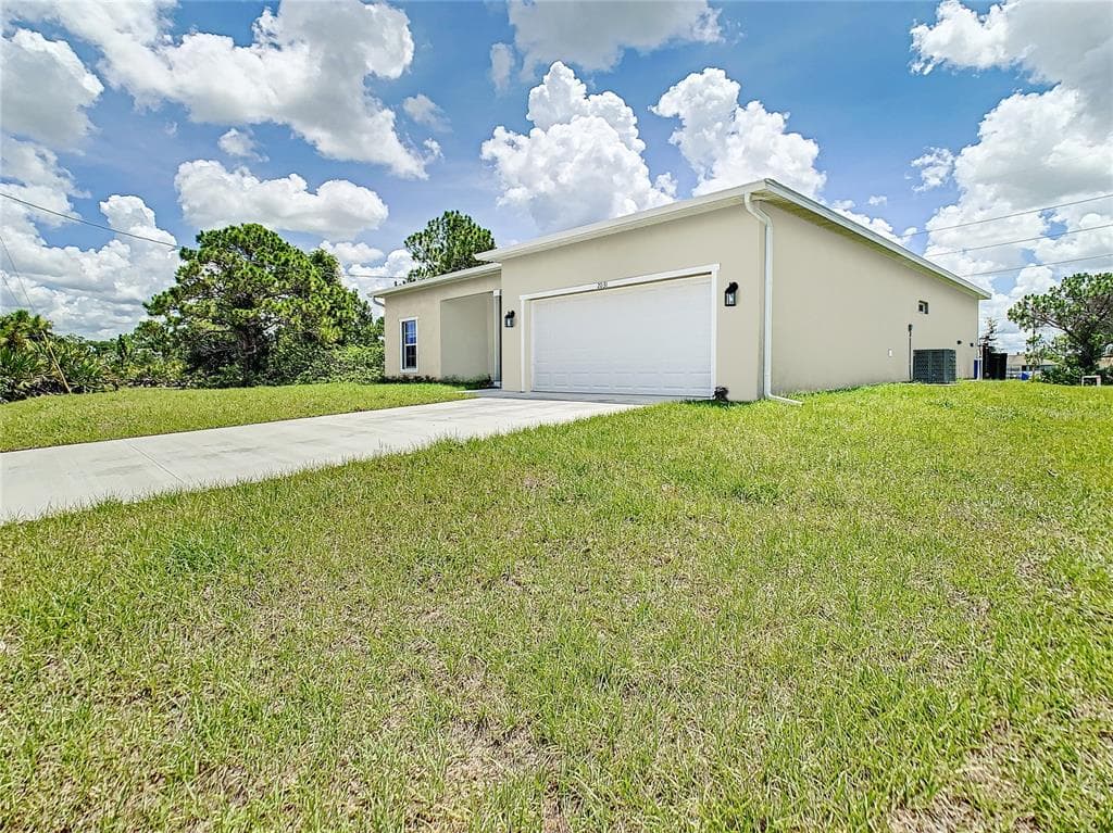 6066 HOLLYWOOD AVENUE NORTH PORT, FL 34291