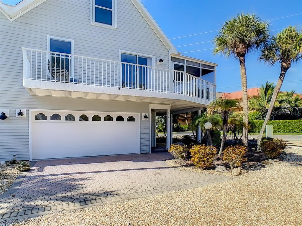 6301 GULF DRIVE
