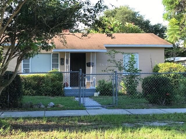 2400 17TH AVENUE S ST PETERSBURG, FL 33712