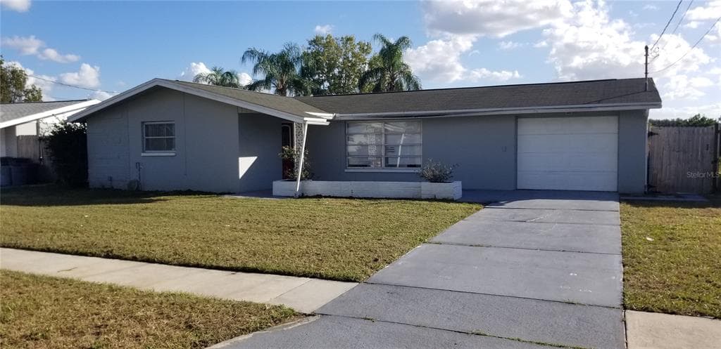 5136 CHIME WAY HOLIDAY, FL 34690