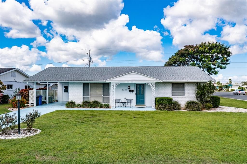 1718 COUNCIL DRIVE SUN CITY CENTER, FL 33573